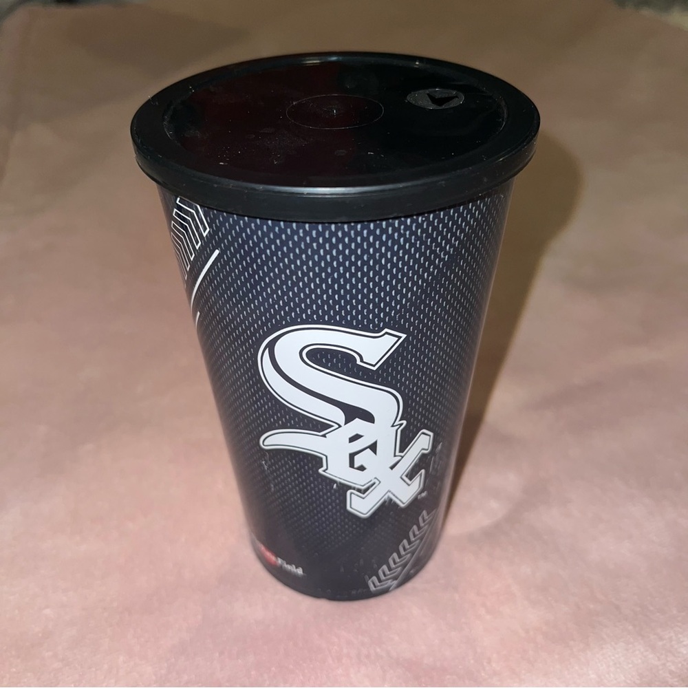 Chicago White Sox Black Stadium Cup